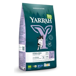 (DLA KOTA WYSTERYLIZOWANEGO) KARMA Z KURCZAKIEM I ŚLEDZIEM BIO 700 g - YARRAH